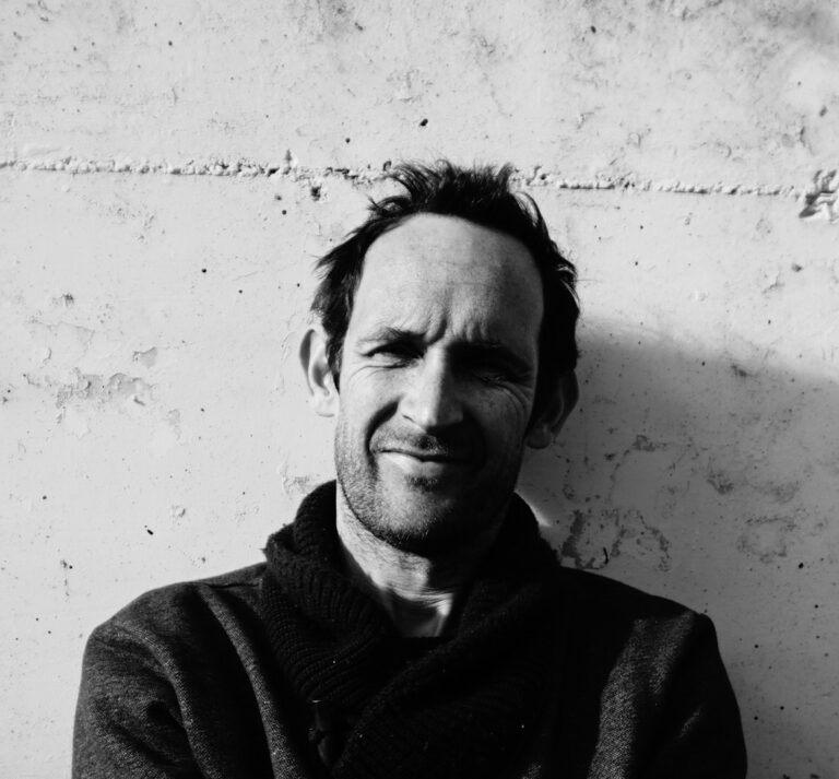 Benjamin Flao dédicace ses albums au théâtre